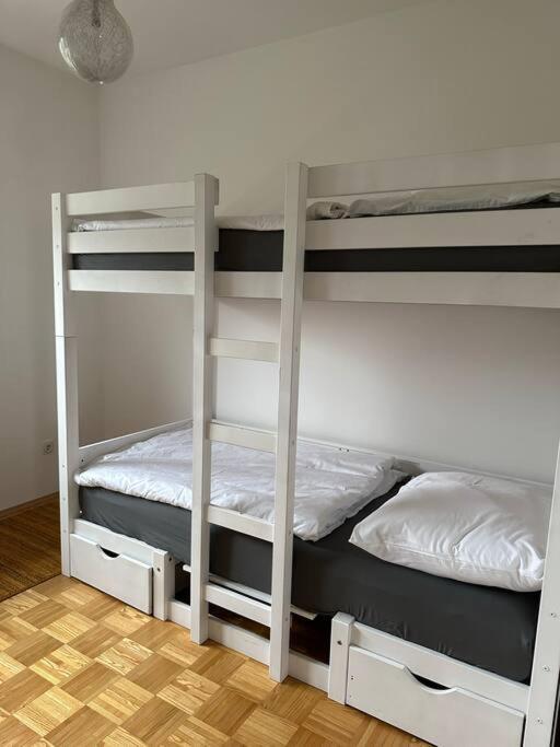 Freundliche Wohnung Naehe Weinstrasse Fuer 5 Personen Wagna Экстерьер фото